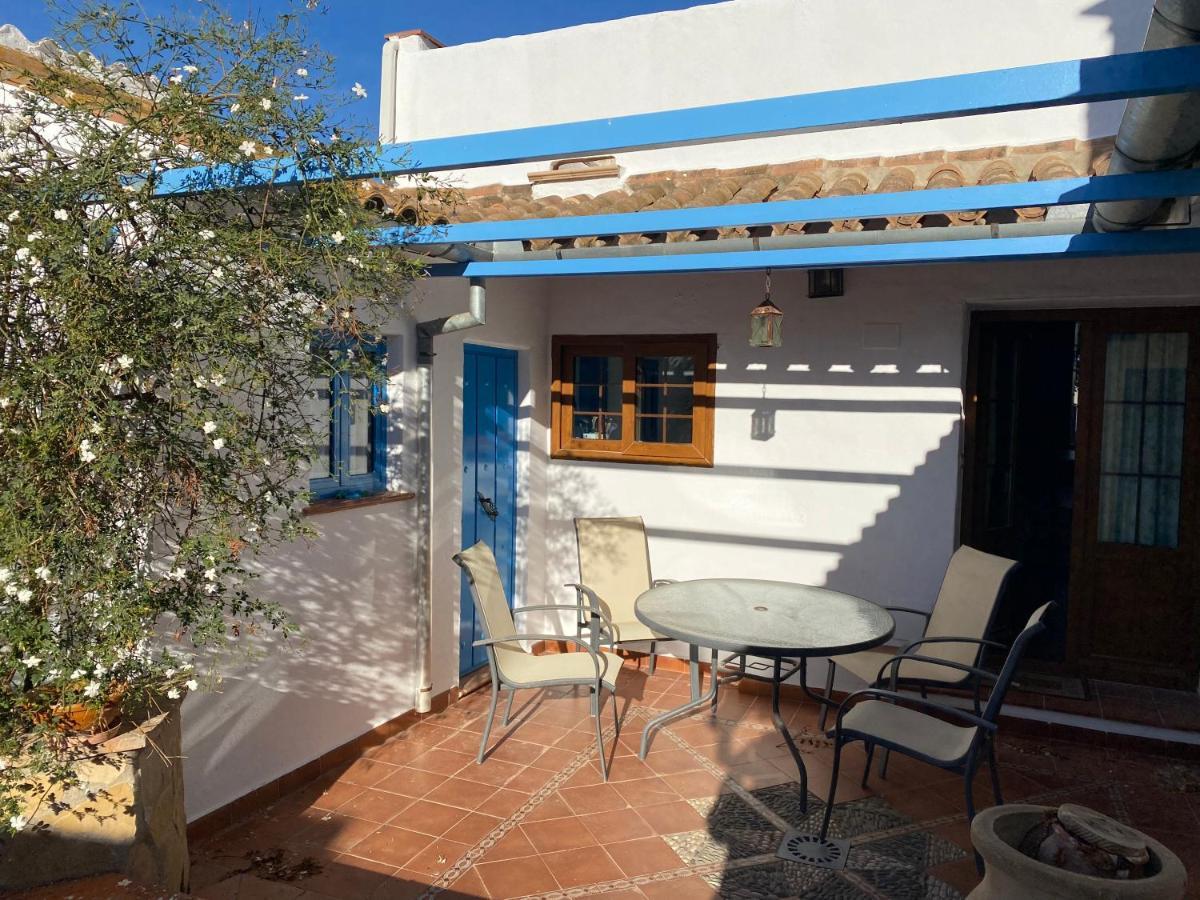 Beautiful Traditional Town House Ardales Exterior photo